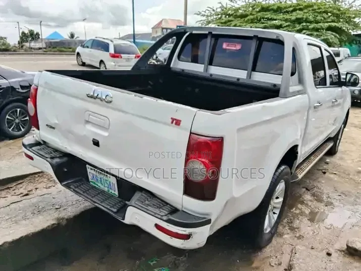 JAC T6 2018 White
