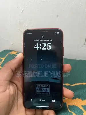 Apple iPhone XR 64 GB Red