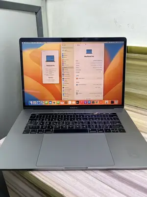 Laptop Apple MacBook Pro 2017 16GB Intel Core i7 SSD 512GB