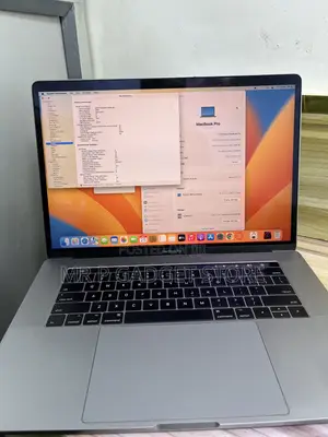 Laptop Apple MacBook Pro 2017 16GB Intel Core i7 SSD 512GB