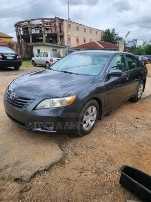 Toyota Camry LE 4dr Sedan (2.4L 4cyl 5A) 2009 Gray