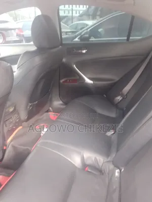 Lexus IS 2010 Red