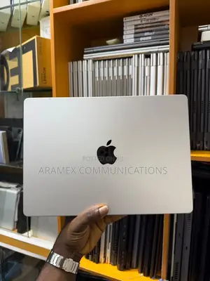 Laptop Apple MacBook Pro 2020 M1 16GB Apple M1 Pro SSD 1T