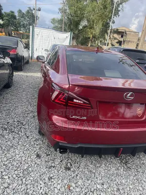 Lexus IS 250 Automatic 2010 Red