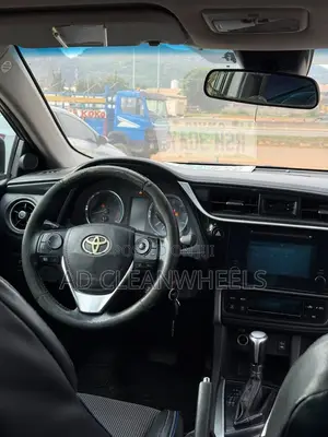 Toyota Corolla 2017 Gray