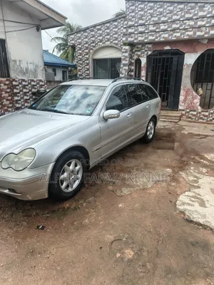 Mercedes-Benz C180 2002 Silver