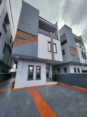5bdrm Duplex in Opebi for sale