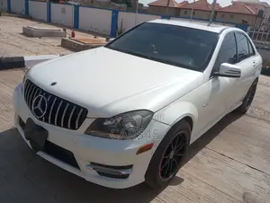 Mercedes-Benz C250 2012 White