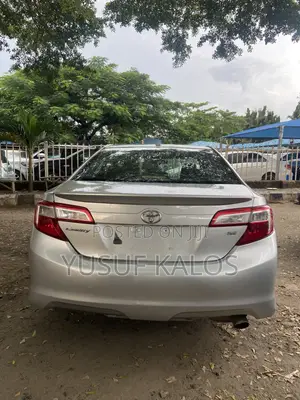 Toyota Camry 2013 Silver