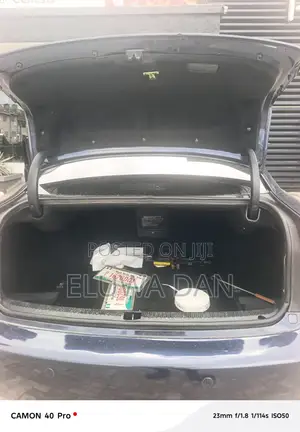 Lexus IS 2008 Blue