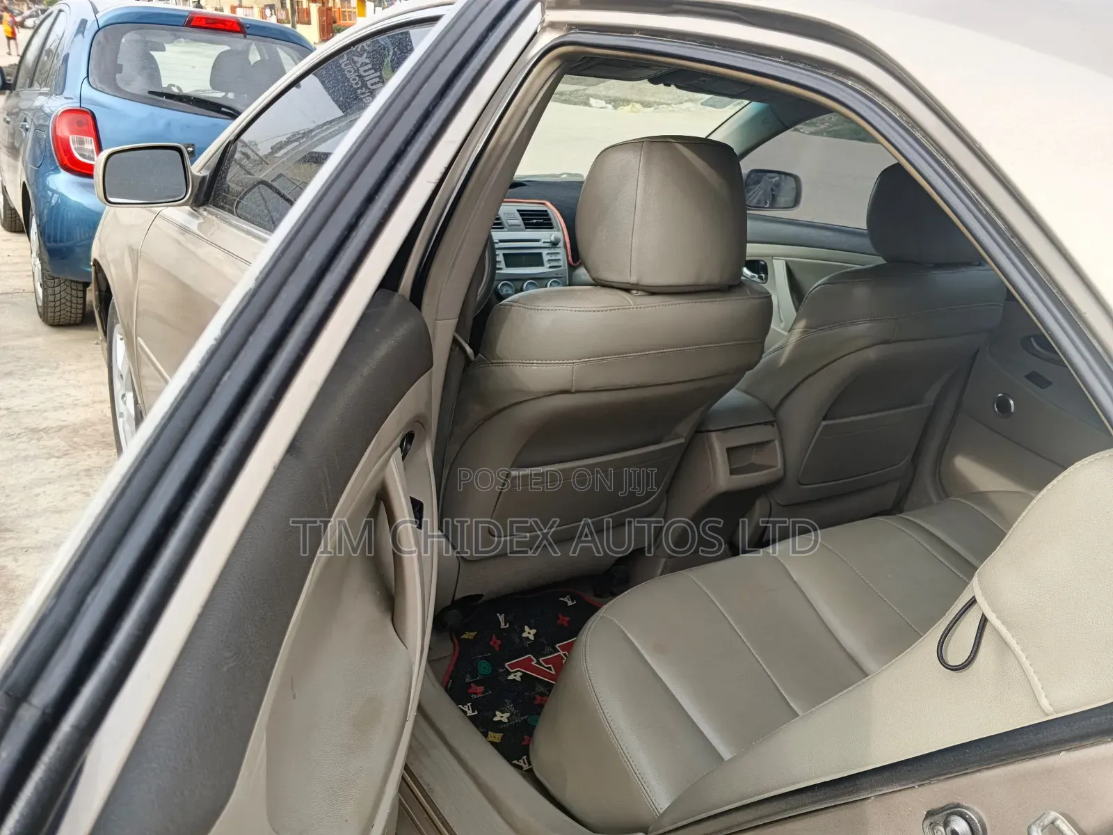 Toyota Camry 2008 Gold