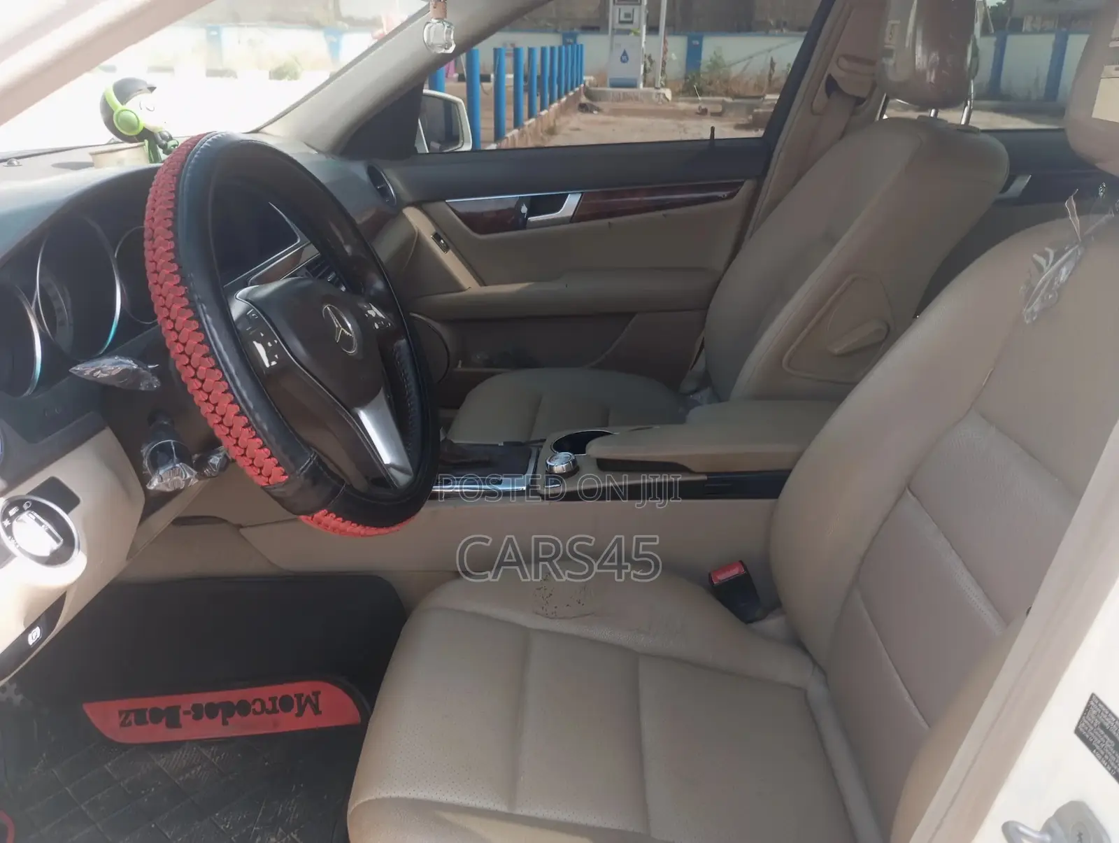 Mercedes-Benz C250 2012 White