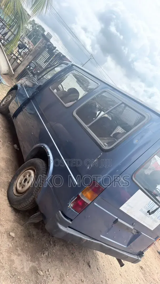 Ford Transit 2002 Blue