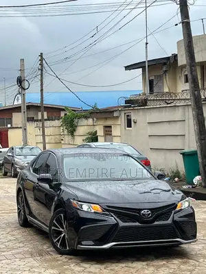 Toyota Camry 2018 Black