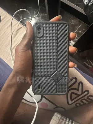 Samsung A10 32 GB Black
