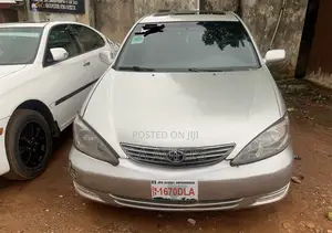 Toyota Camry 2003 Silver
