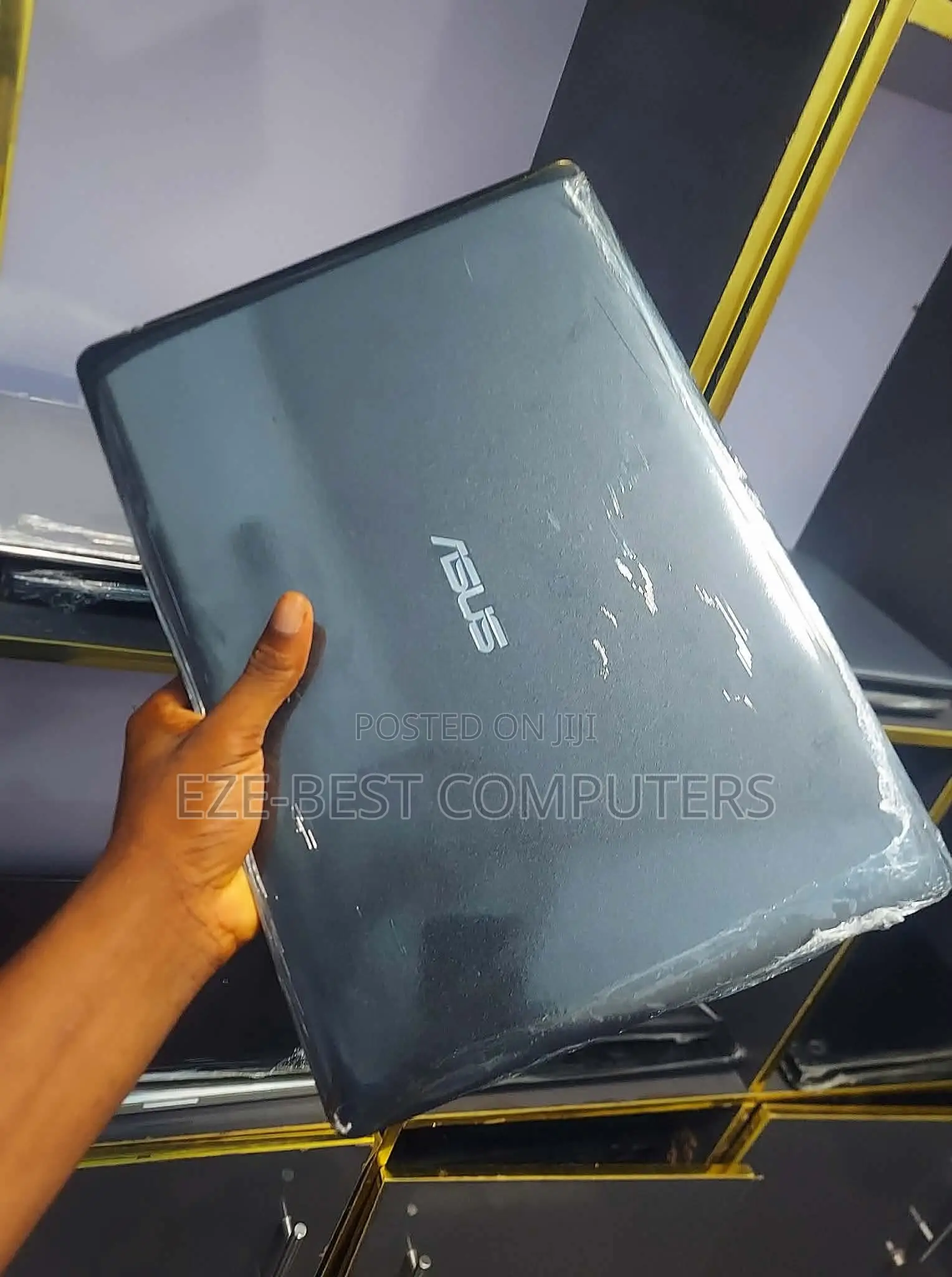 Laptop Asus X555LA 8GB Intel Core i7 SSD 128GB