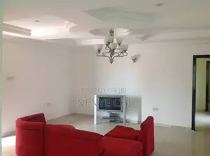 2bdrm Block of Flats in Lekki Phase 1 for rent