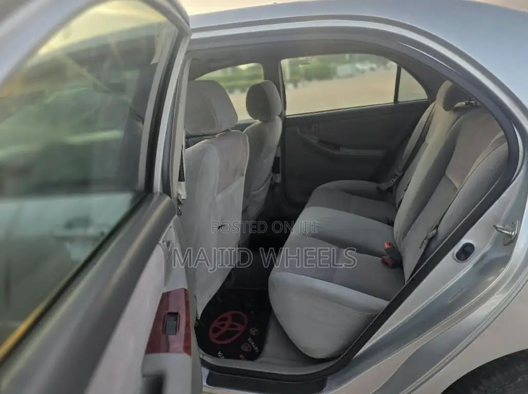 Toyota Corolla 2007 Silver
