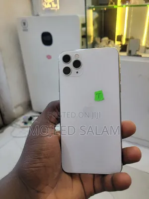 Apple iPhone 11 Pro Max 64 GB White