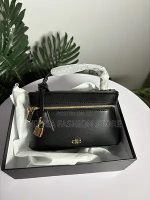Pedro Boxed Bag