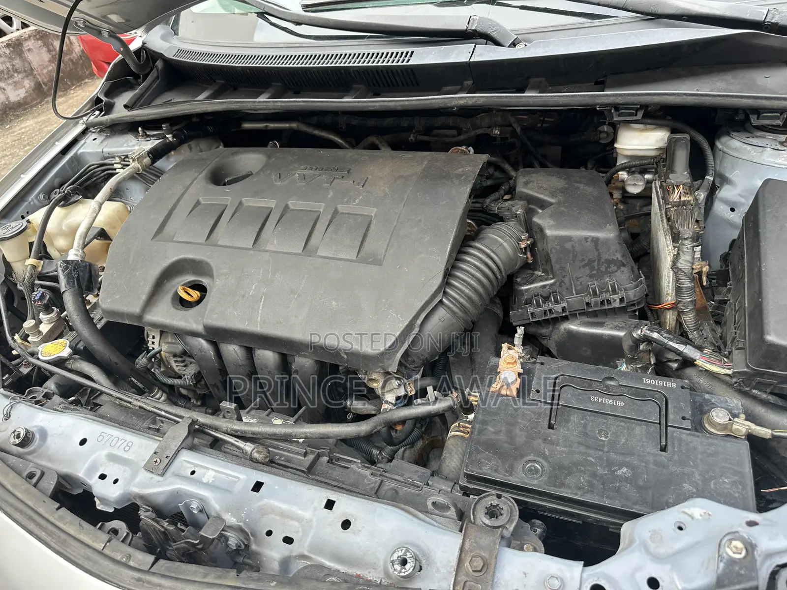 Toyota Corolla 2011 Silver