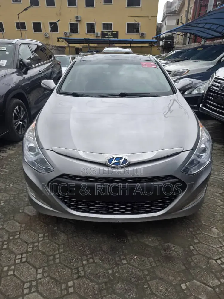 Hyundai Sonata 2014 Silver