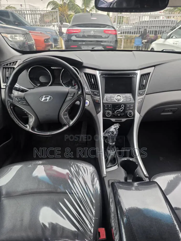 Hyundai Sonata 2014 Silver
