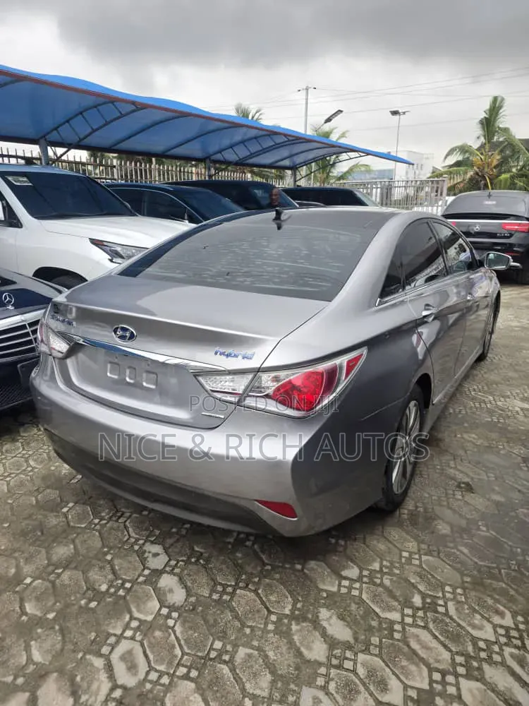 Hyundai Sonata 2014 Silver
