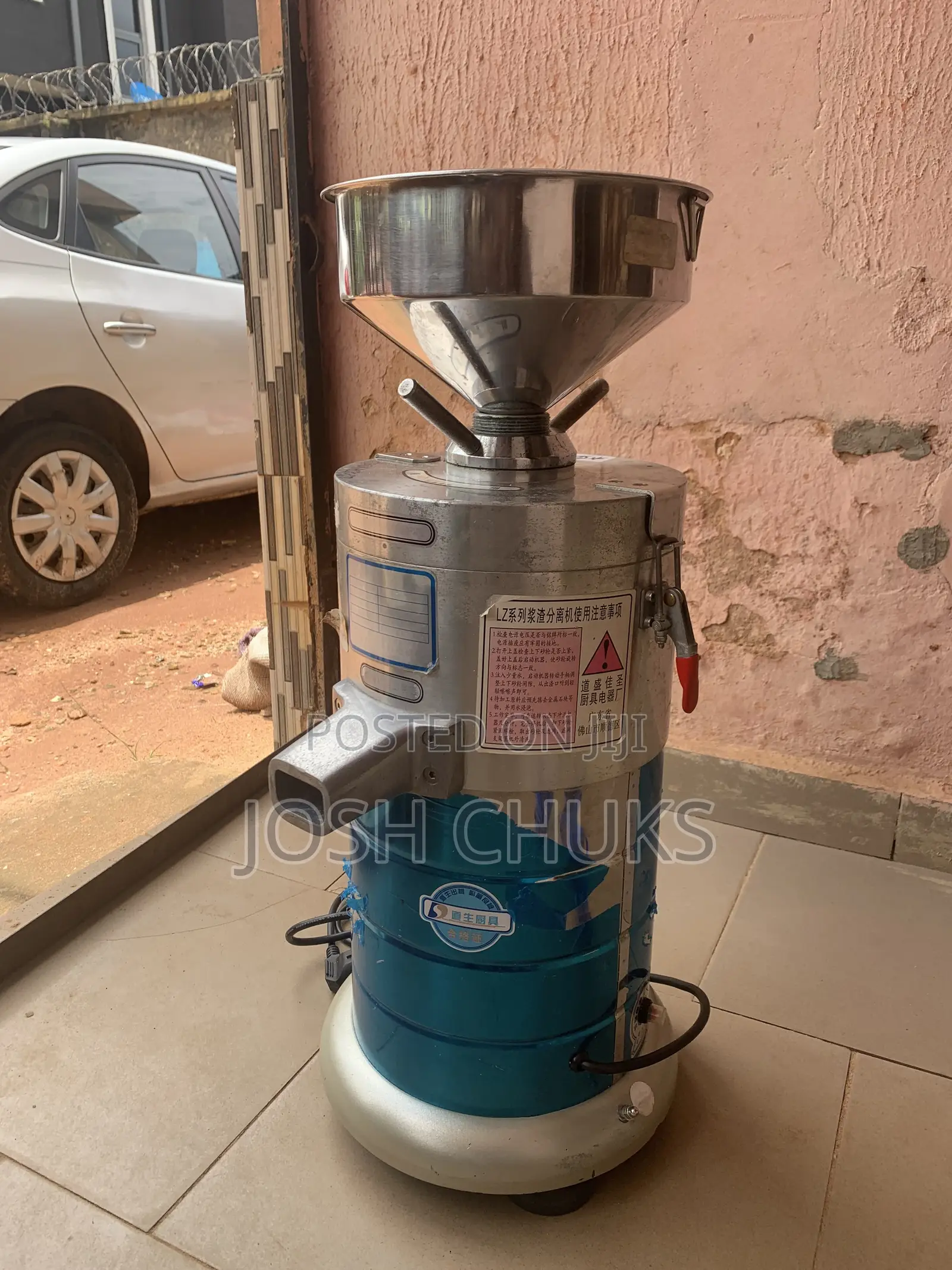 Industrial Juicer