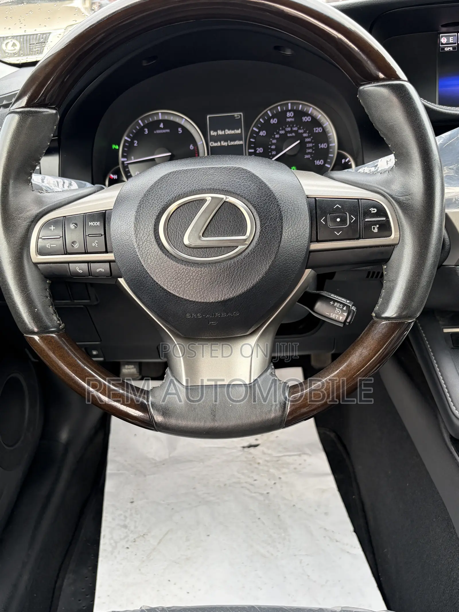 Lexus ES 2017 Gray