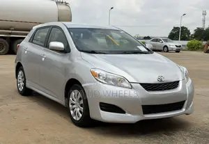 Toyota Matrix 2010 Silver