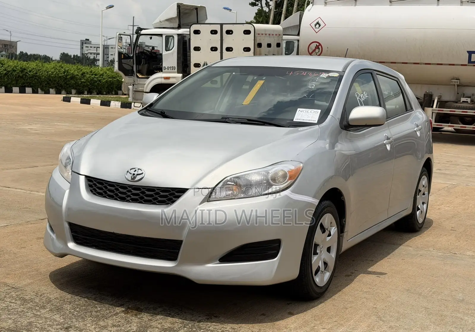 Toyota Matrix 2010 Silver