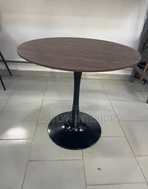 Wooden Restaurant Dining Table