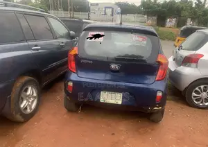 Kia Picanto 2014 Blue