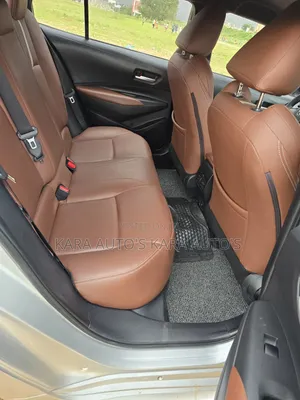 Toyota Corolla 2021 Silver