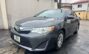 Toyota Camry 2014 Gray