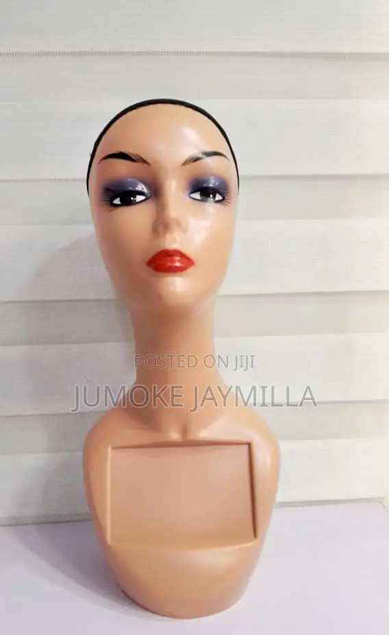Long Neck Mannequin