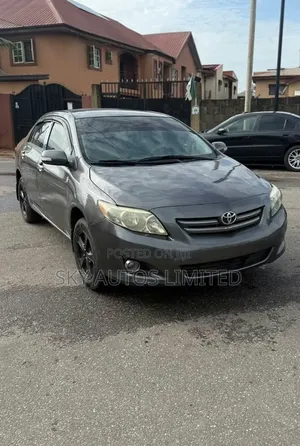 Toyota Corolla 1.6 Advanced 2009 Gray