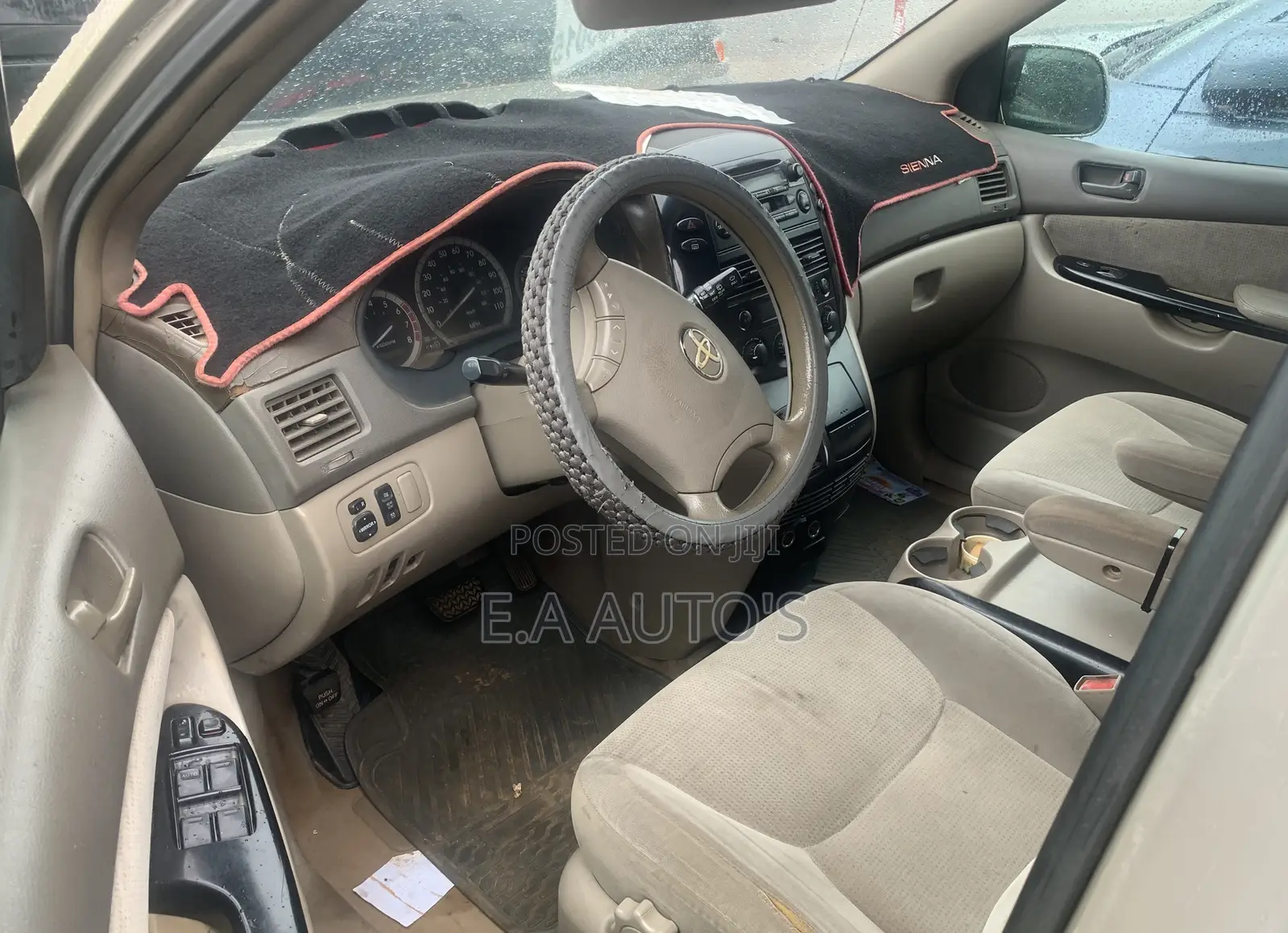 Toyota Sienna 2004 Gold