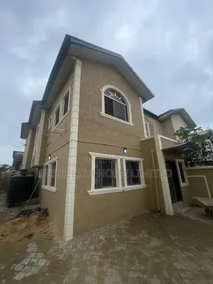 4bdrm Duplex in Oba Oyekan Estate, Lekki Phase 1 for rent
