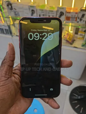 Apple iPhone XR 64 GB Red