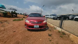 Toyota Corolla 2013 Red