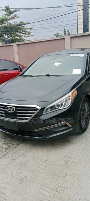 Hyundai Sonata Limited w/Brown Leather 4dr Sedan (2.4L 4cyl 6A) 2015