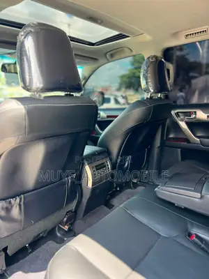Lexus GX 460 2021 Silver
