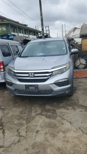 Honda Pilot Touring 4dr SUV (3.5L 6cyl 9A) 2017 Blue