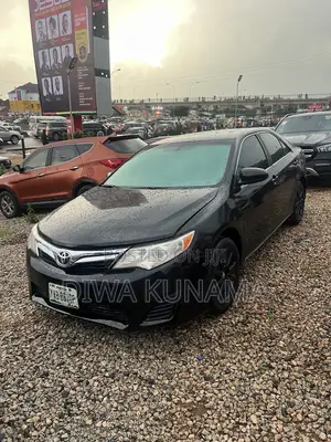 Toyota Camry LE 4dr Sedan (2.5L 4cyl 6A) 2013 Black