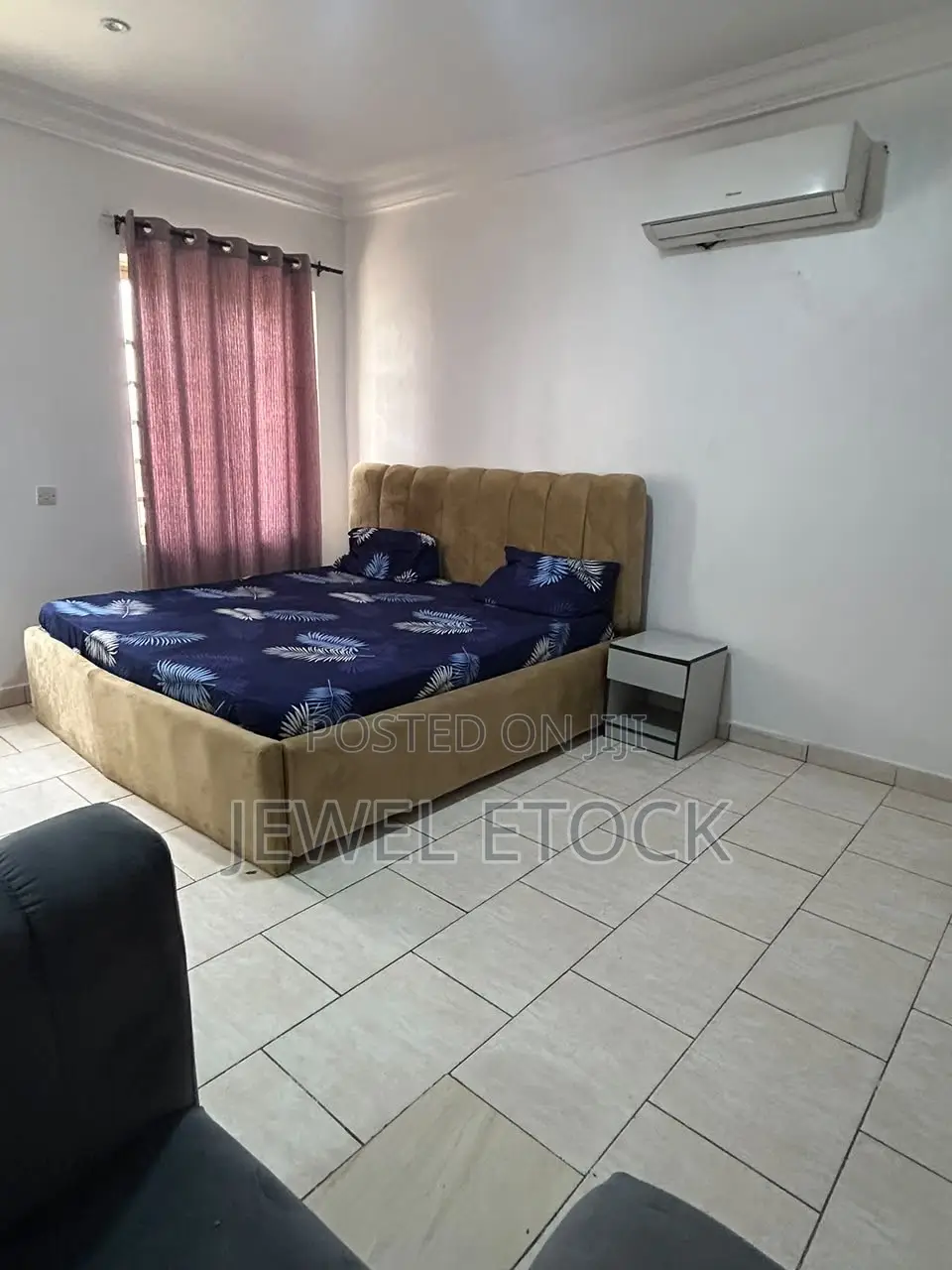 Shared Apartment