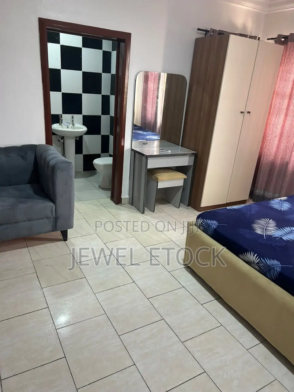 Shared Apartment