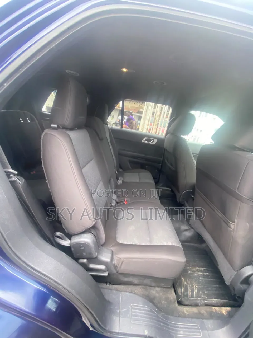 Ford Explorer 2011 Blue